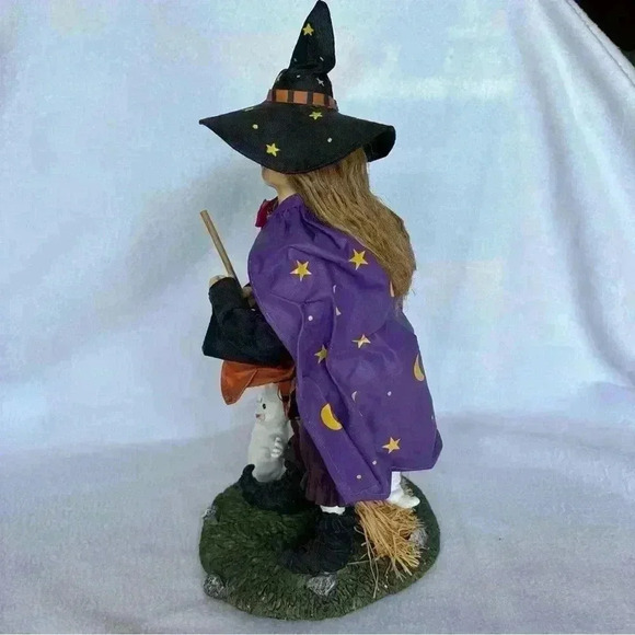 VTG Clothtique Halloween Scarecrow and Witch 13” Fabric Mache Figurines - Picture 11 of 13